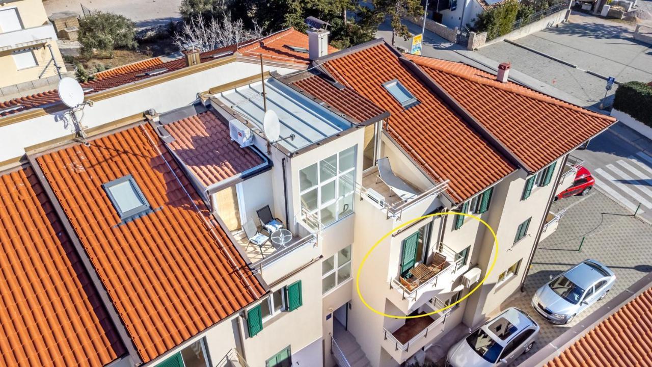 Apartments Happy Stay Center Baska Εξωτερικό φωτογραφία