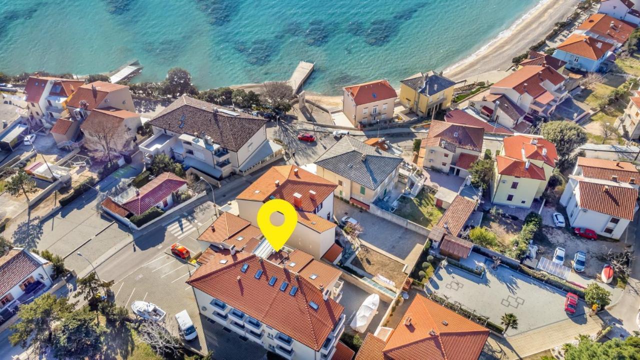Apartments Happy Stay Center Baska Εξωτερικό φωτογραφία